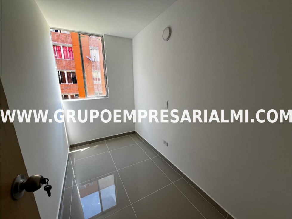 FABULOSO APARTAMENTO EN VENTA SECTOR LA AURORA COD: 34006 — foto 3