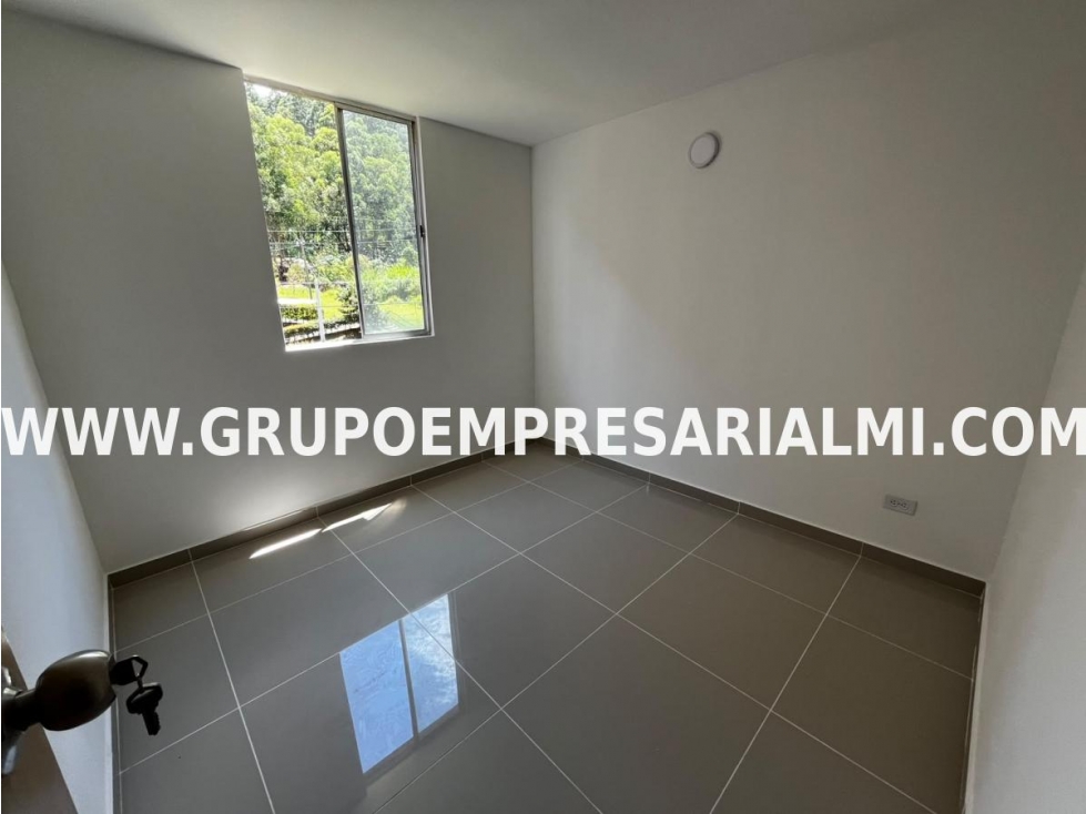 FABULOSO APARTAMENTO EN VENTA SECTOR LA AURORA COD: 34006 — foto 4