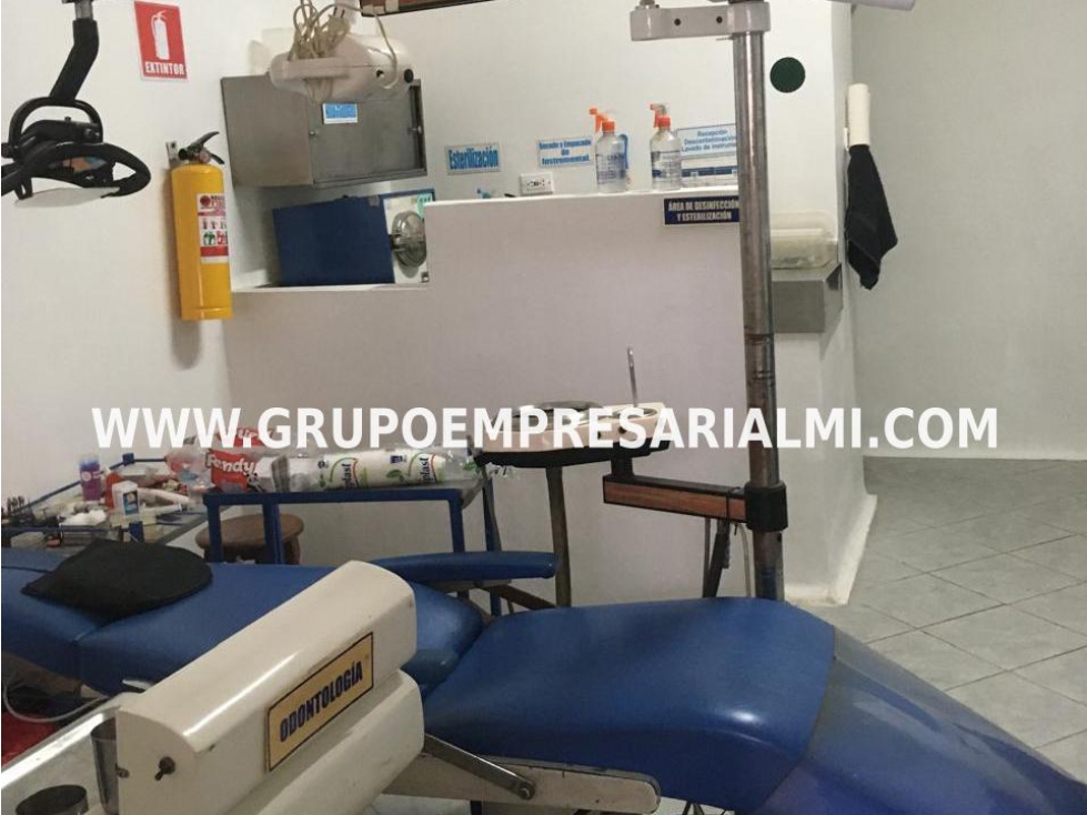 FABULOSO LOCAL EN ARRIENDO - SECTOR ENVIGADO COD: 30150 - 2