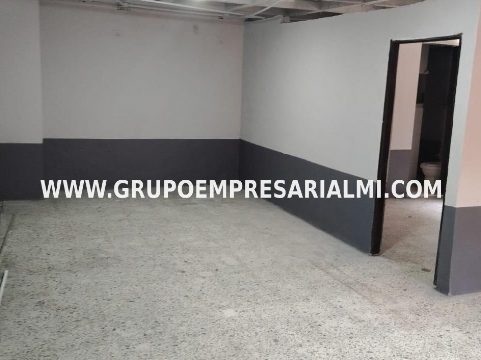 FABULOSO LOCAL EN ARRIENDO - SECTOR SAN BERNARDO COD: 31905 — foto 2