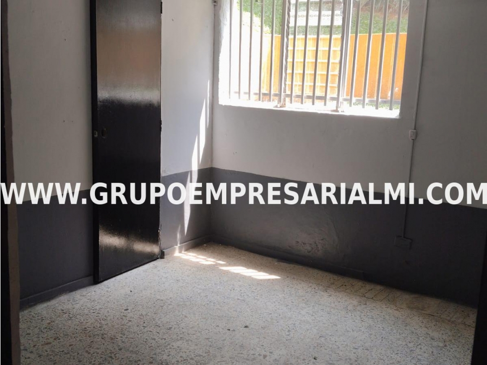 FABULOSO LOCAL EN ARRIENDO - SECTOR SAN BERNARDO COD: 31905 — foto 4