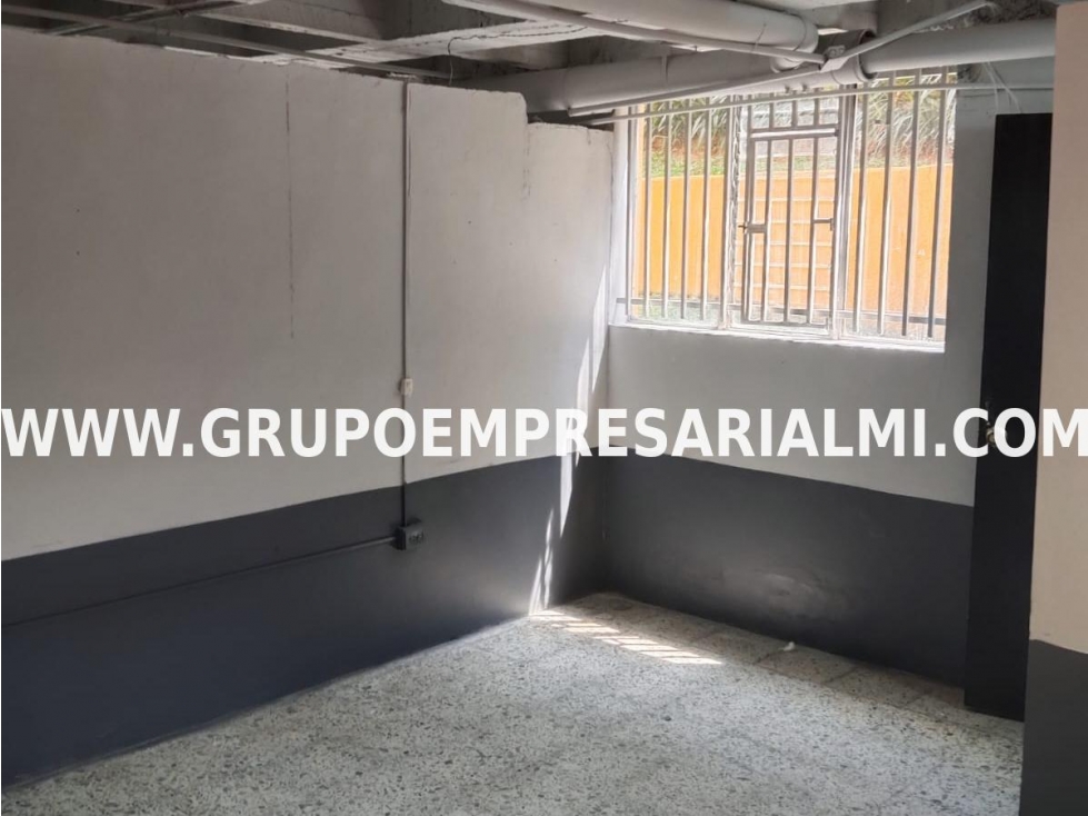 FABULOSO LOCAL EN ARRIENDO - SECTOR SAN BERNARDO COD: 31905 — foto 6