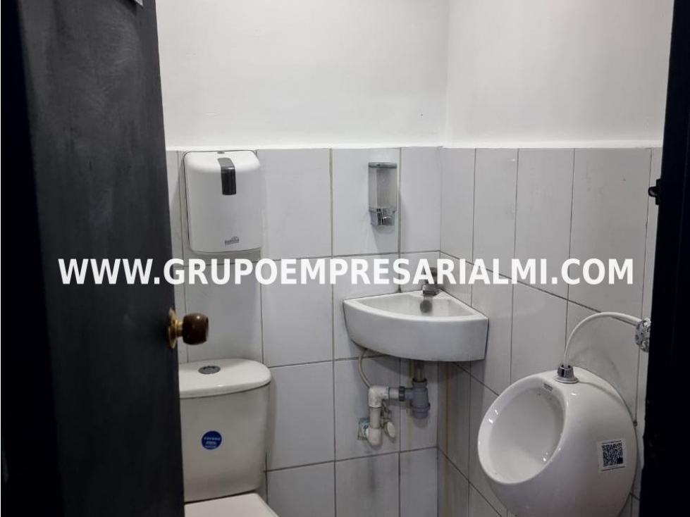 FABULOSO LOCAL EN ARRIENDO - SECTOR LA CANDELARIA COD: 31947 — foto 6