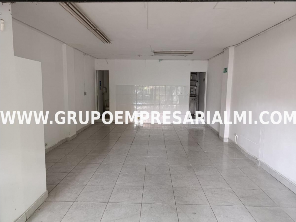 FABULOSO LOCAL EN VENTA, SECTOR SIMÓN BOLÍVAR COD: 29624