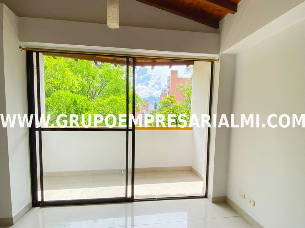 FABULOSO PENTHOUSE EN ARRIENDO - SECTOR LAURELES COD: 31168