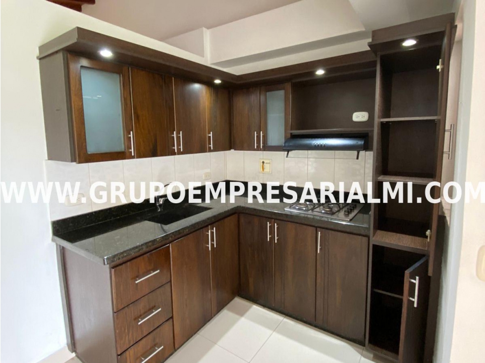FABULOSO PENTHOUSE EN ARRIENDO - SECTOR LAURELES COD: 31168 — foto 2