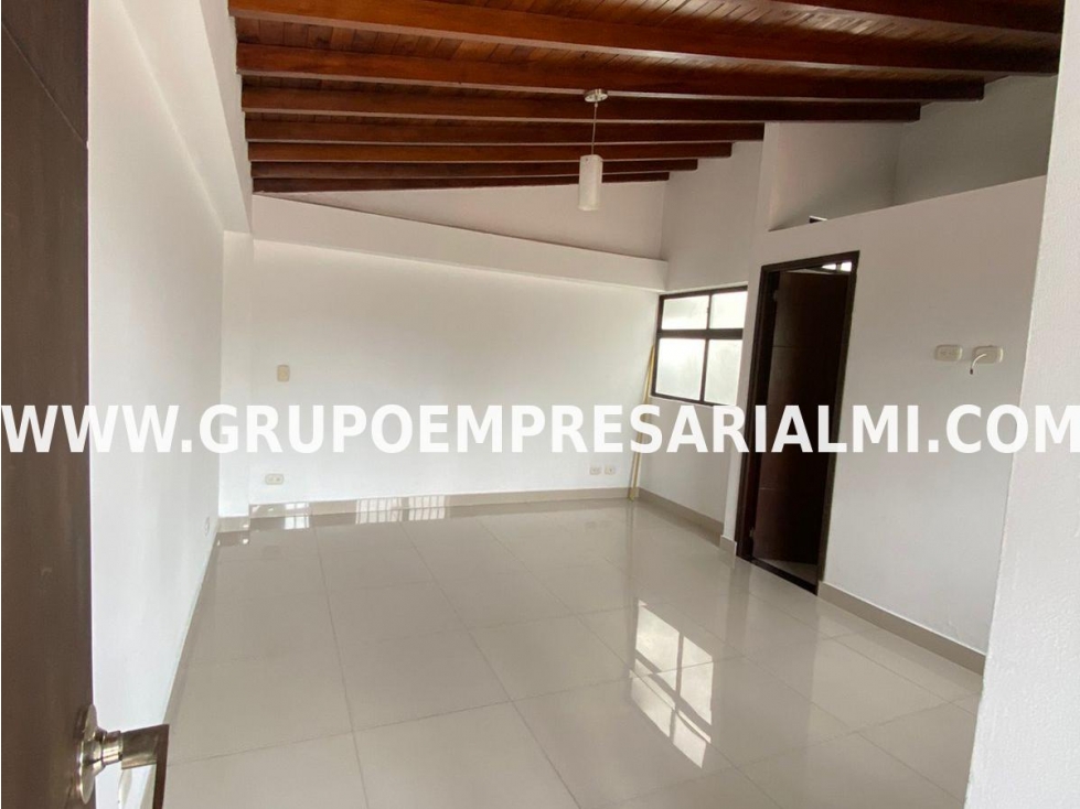 FABULOSO PENTHOUSE EN ARRIENDO - SECTOR LAURELES COD: 31168 — foto 4