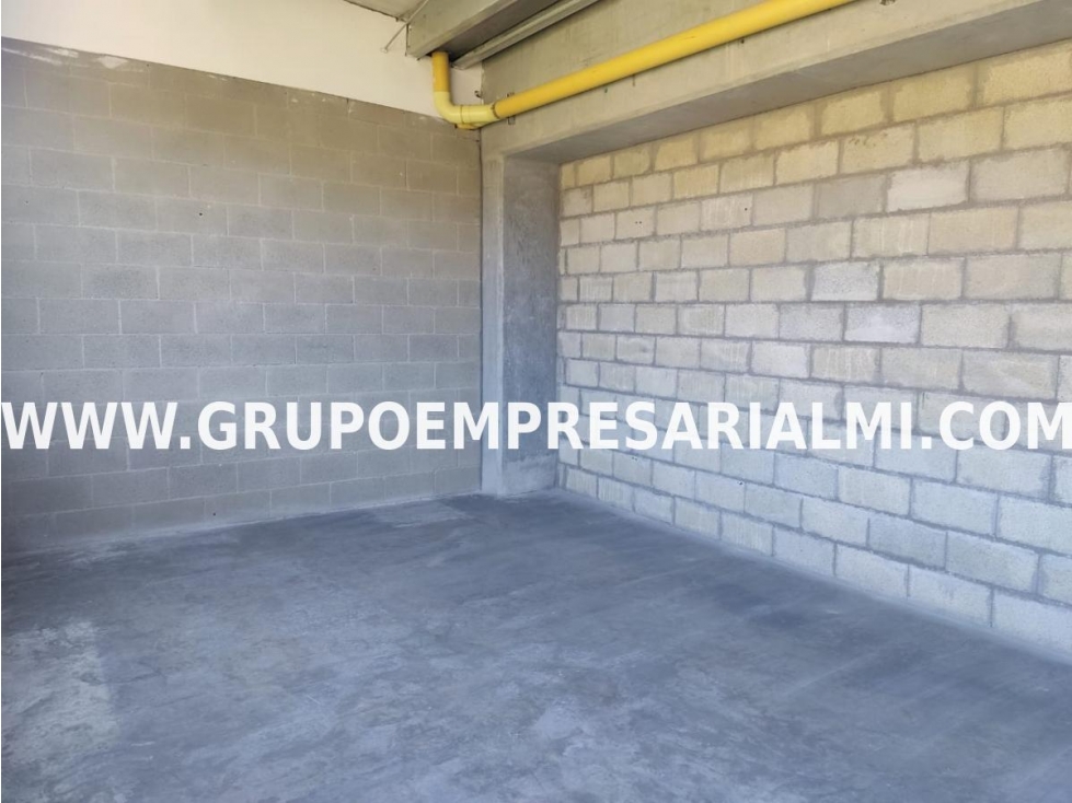 FANTÁSTICA BODEGA EN ARRIENDO - SECTOR GUARNE COD: 30463 - 5