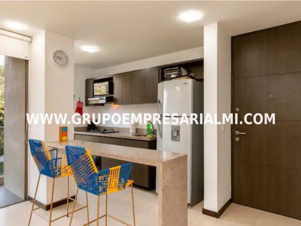 FANTÁSTICO APARTAMENTO EN ARRIENDO - SECTOR EL TESORO COD: 31352 — foto 6