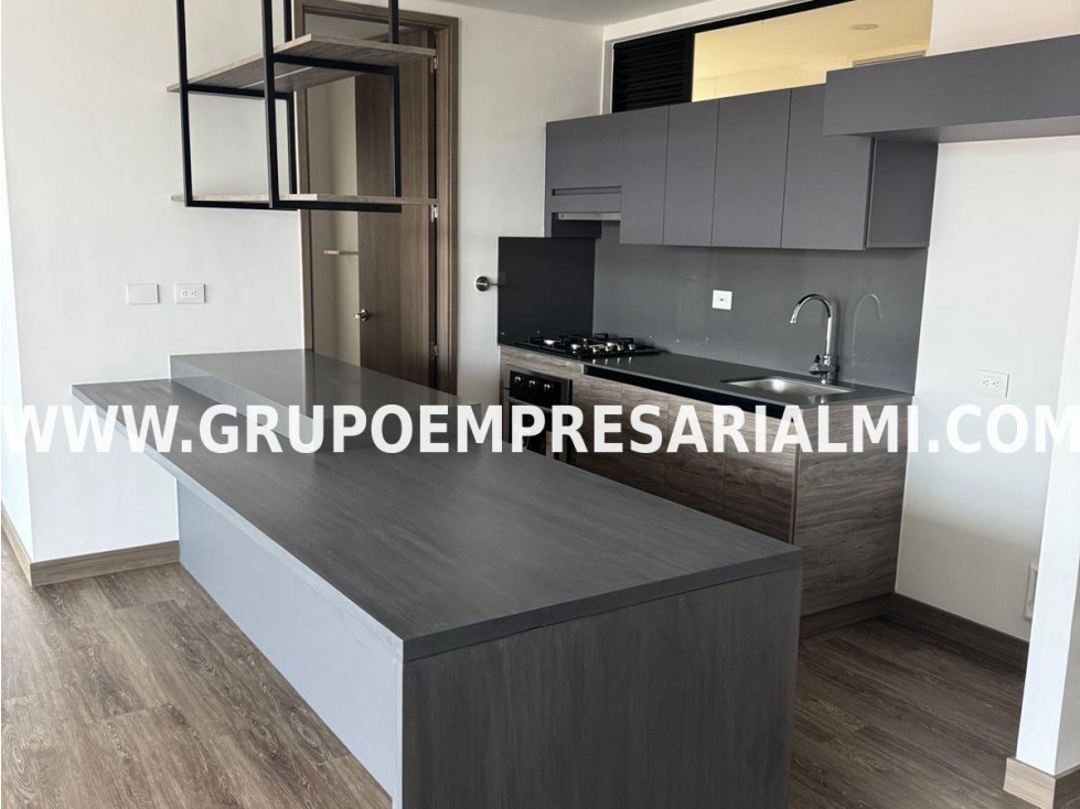 FANTÁSTICO APARTAMENTO EN ARRIENDO - SECTOR LOS BALSOS COD: 31539 — foto 3