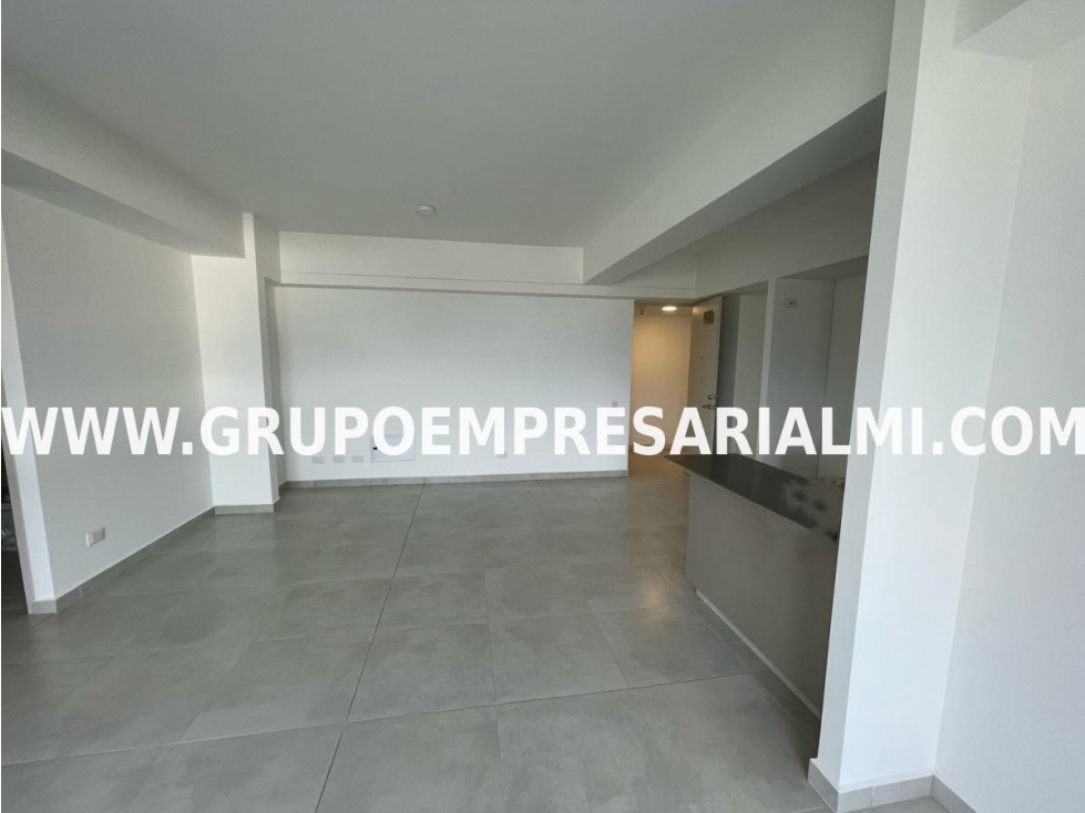 FANTÁSTICO APARTAMENTO EN ARRIENDO - SECTOR EL PORTAL COD: 31864 — foto 3