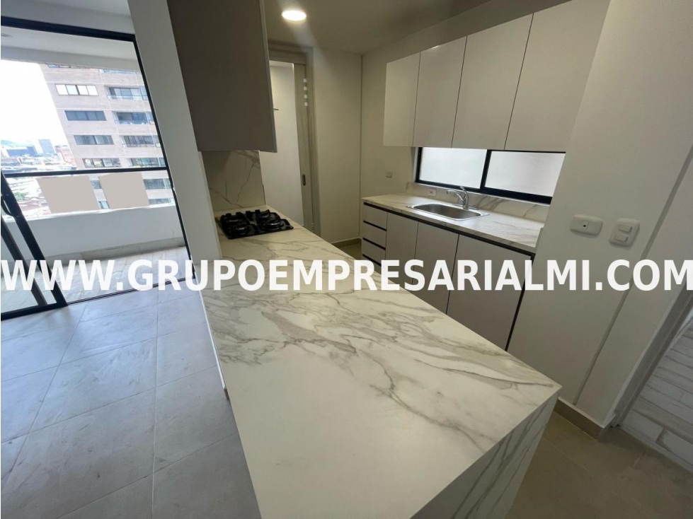 FANTÁSTICO APARTAMENTO EN ARRIENDO - SECTOR CASTROPOL COD: 31909 — foto 4
