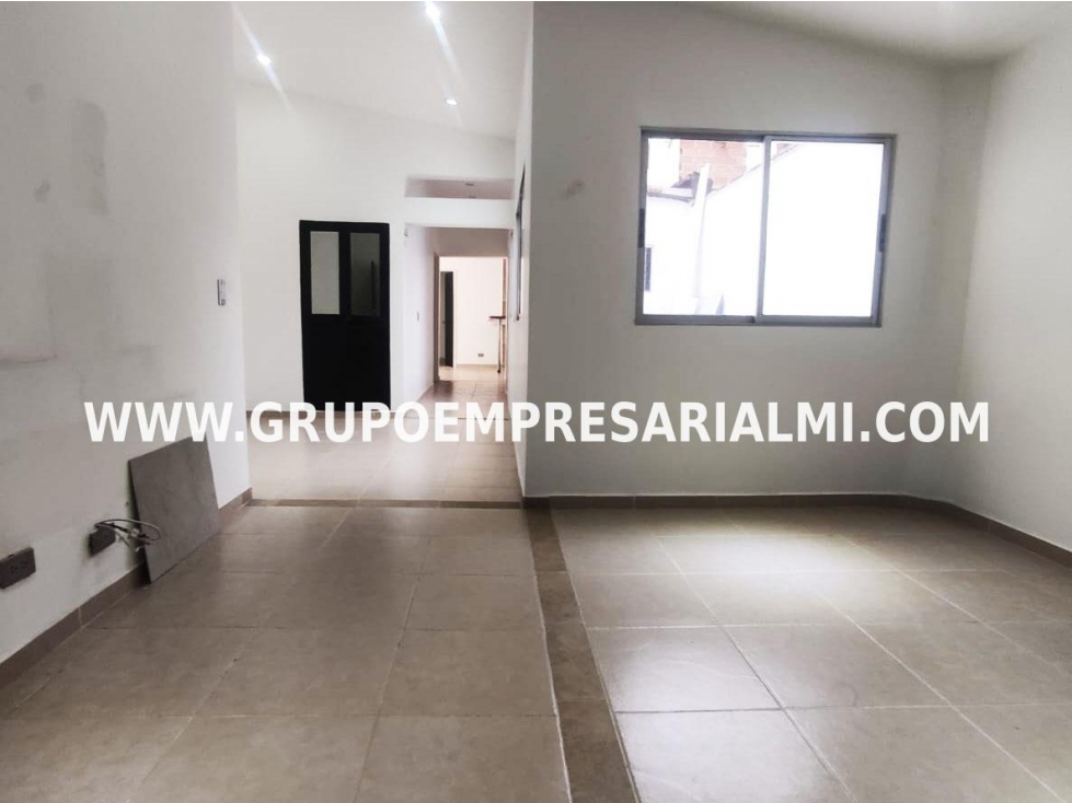 FANTÁSTICO APARTAMENTO EN VENTA - SECTOR LAURELES COD: 31271 — foto 2