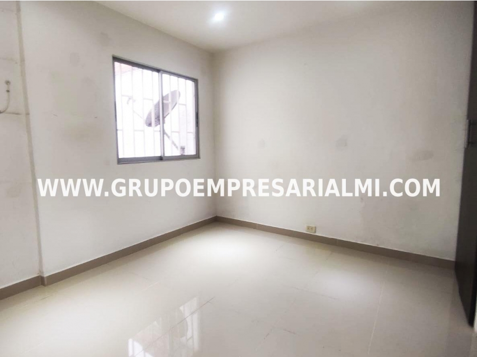 FANTÁSTICO APARTAMENTO EN VENTA - SECTOR LAURELES COD: 31271 — foto 3