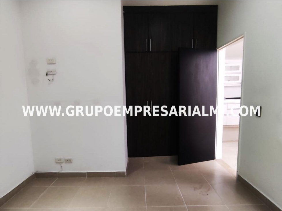 FANTÁSTICO APARTAMENTO EN VENTA - SECTOR LAURELES COD: 31271 — foto 5