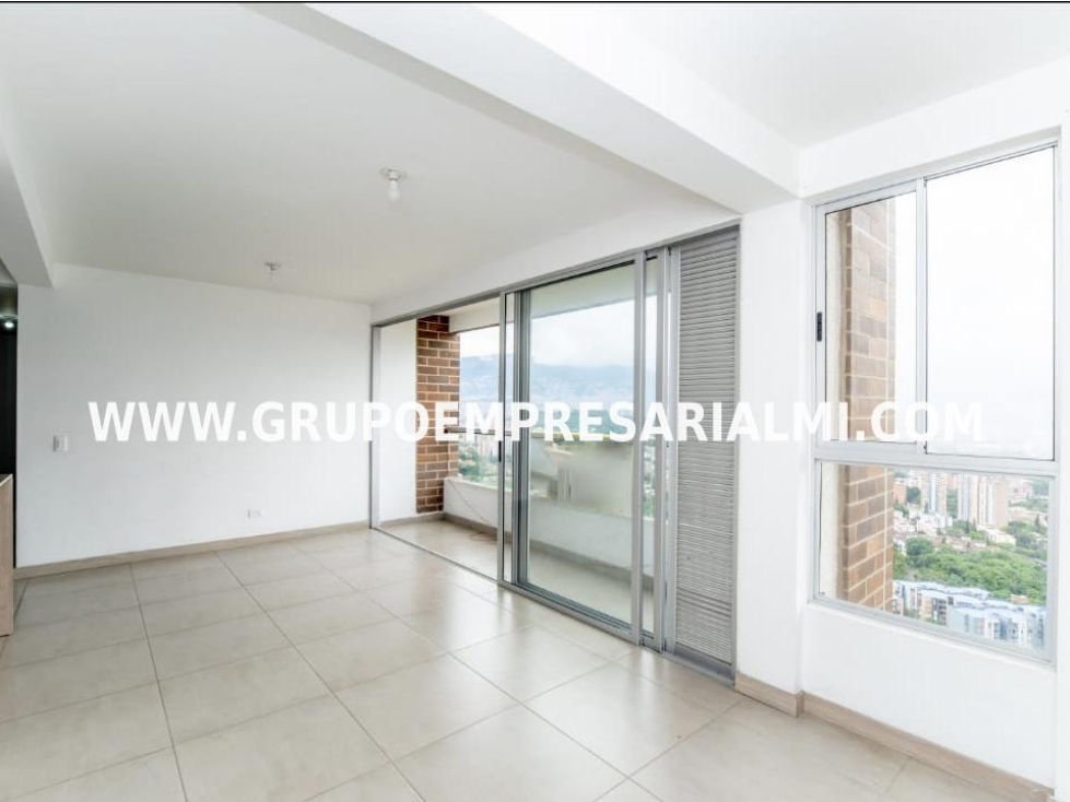 FANTÁSTICO APARTAMENTO EN VENTA - SECTOR CALASANZ COD: 32147 — foto 2