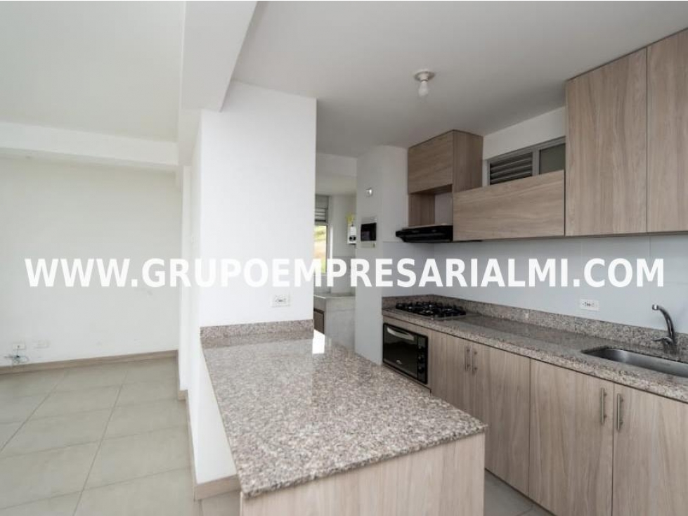 FANTÁSTICO APARTAMENTO EN VENTA - SECTOR CALASANZ COD: 32147 — foto 3