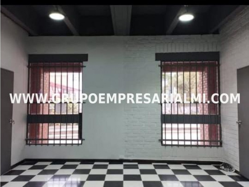 FANTÁSTICO LOCAL EN VENTA - SECTOR VILLA HERMOSA COD: 33627
