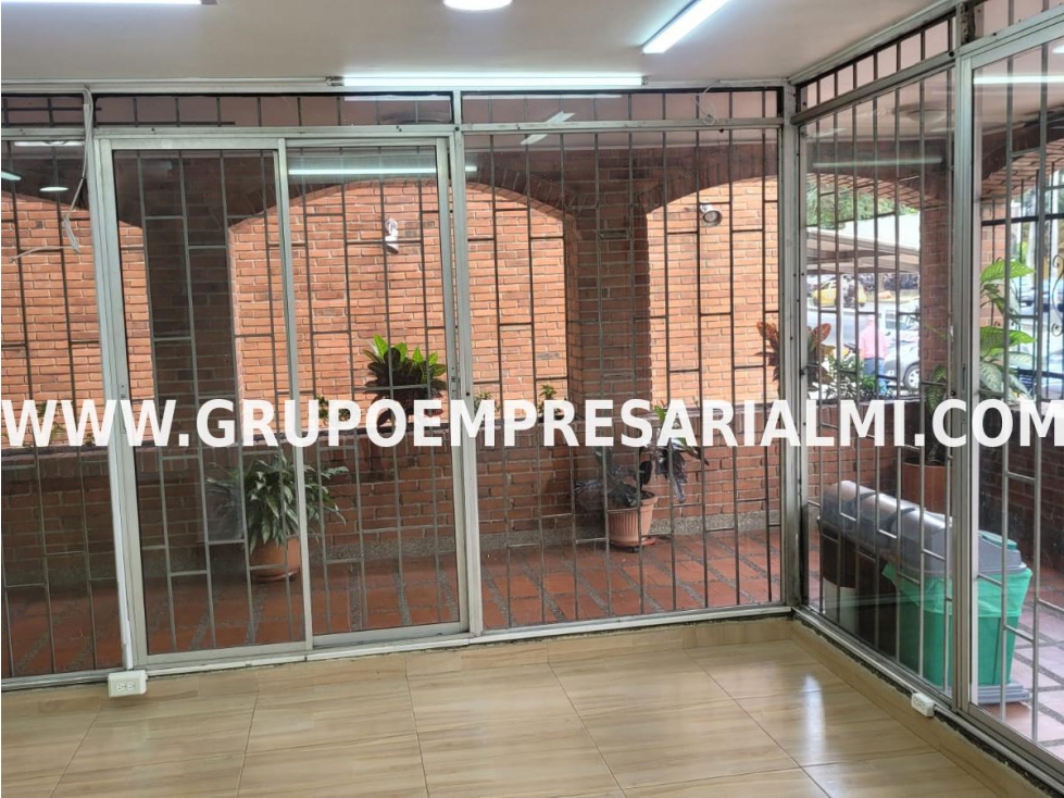 FANTÁSTICO LOCAL EN ARRIENDO - SECTOR DE CALASANZ COD: 29495 - 2