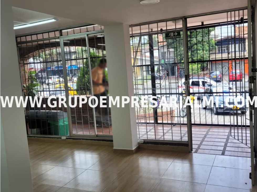 FANTÁSTICO LOCAL EN ARRIENDO - SECTOR DE CALASANZ COD: 29495 - 3