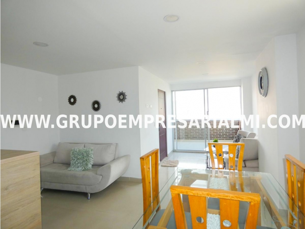 FANTÁSTICO PENTHOUSE EN VENTA - SECTOR OBRERO COD: 31225