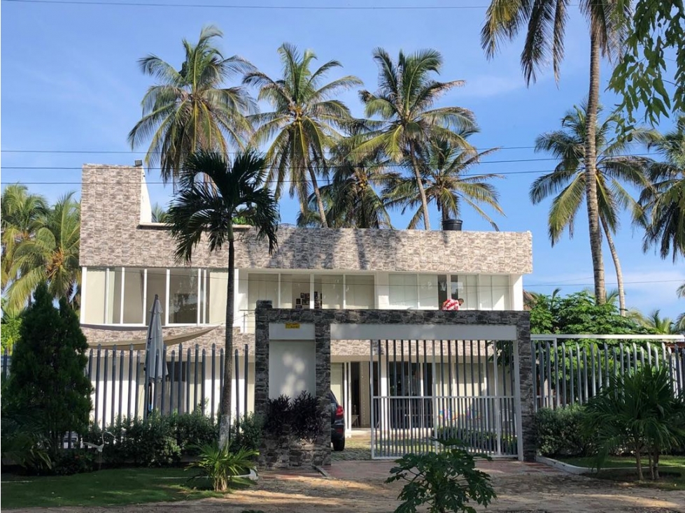 FASCINANTE Y CÓMODA CASA DE PLAYA EN VENTA A 200 metros del Mar.Tubara - 1