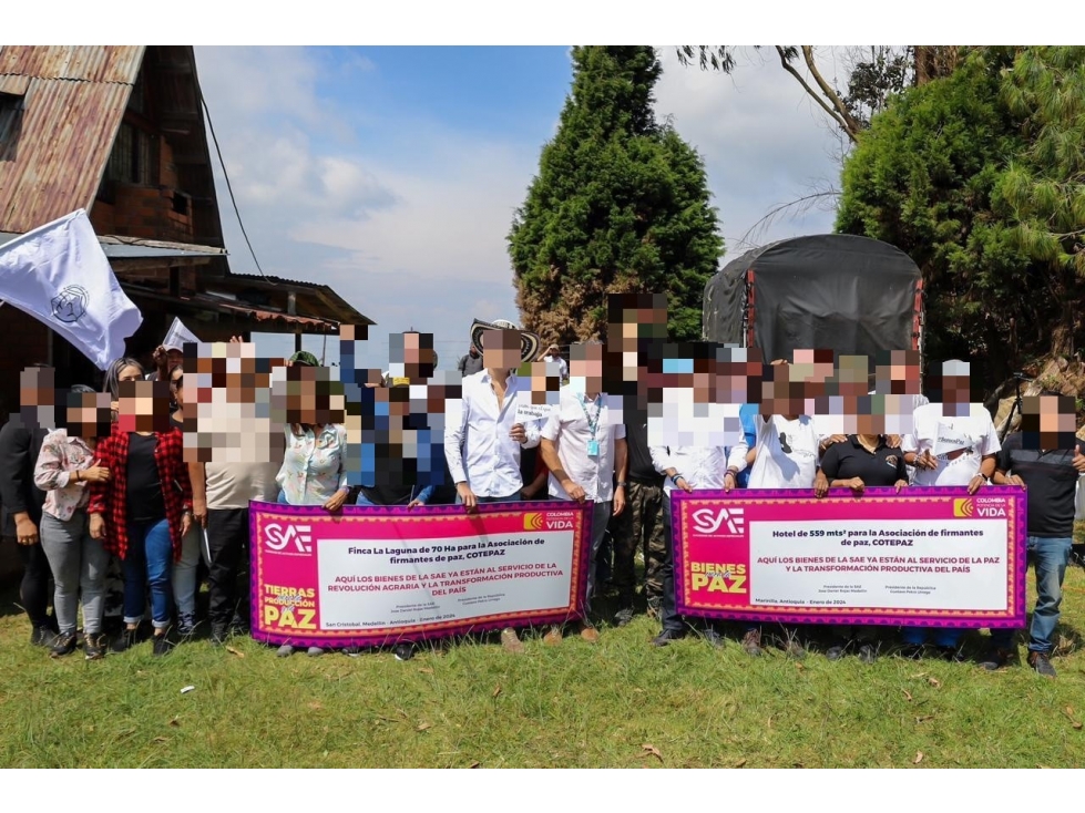 FCA LA LAGUNA VDA EL BOQUERON CORREGIMIENTO DE SAN CRISTOBAL — foto 4