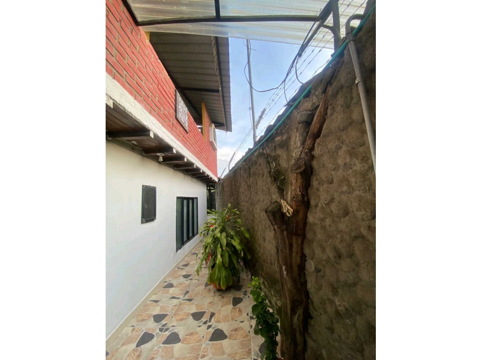 CASA CAMPESTRE EN SANTA ELENA EN VENTA - 3