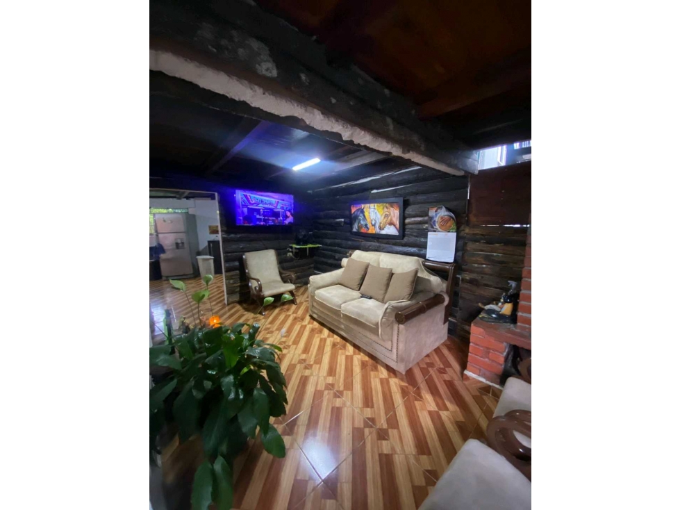 CASA CAMPESTRE EN SANTA ELENA EN VENTA - 4
