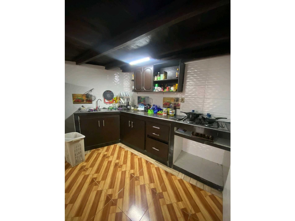 CASA CAMPESTRE EN SANTA ELENA EN VENTA - 6