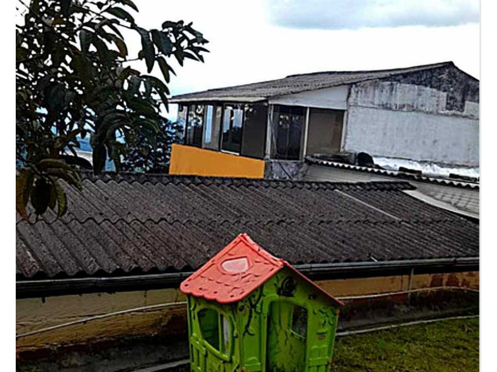 SE VEN-PERMUTA FICA EN CAICEDONIA VEREDA LA RISARALDA 4846 - 4