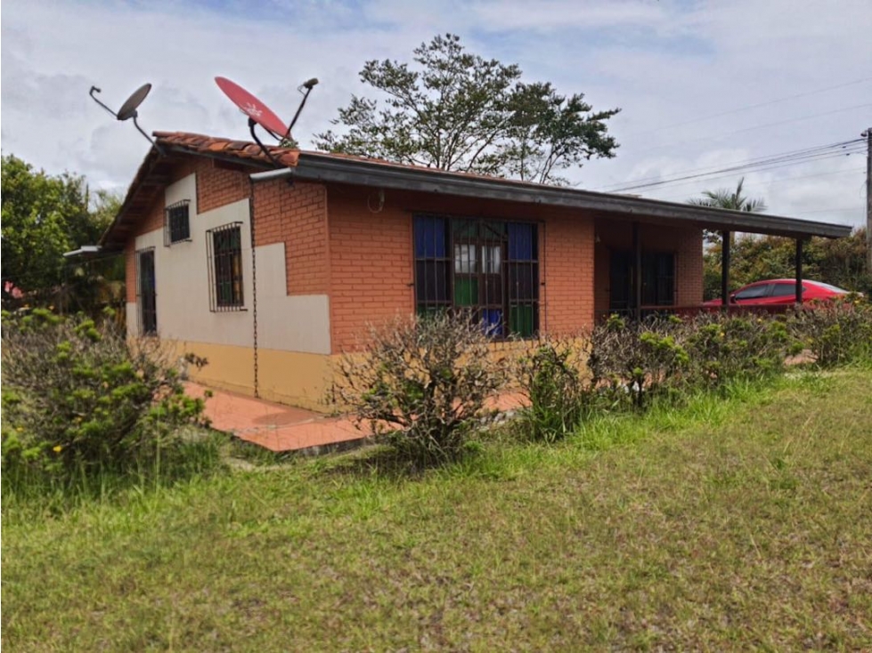 Finca amoblada en Marinilla con 3.379 m² y excelente ubicació