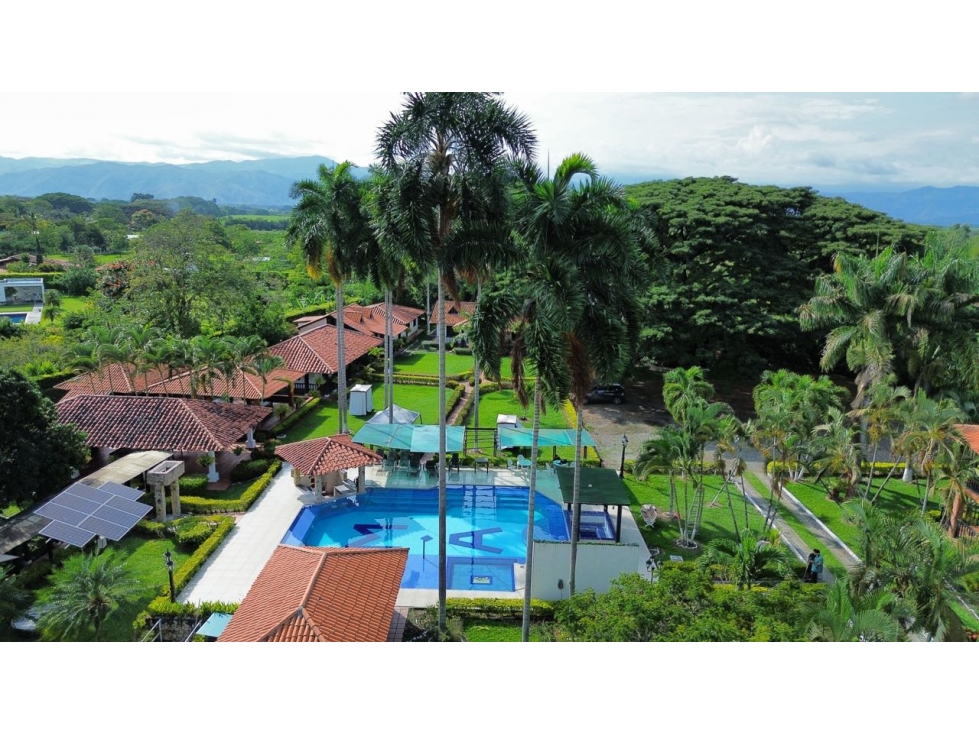 Finca campestre amoblada en venta permuta | Guacarí - Valle del Cauca - 1