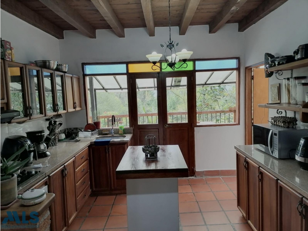 Finca Campestre en la Ceja, Oriente Antioqueño(MLS#248524) - 2