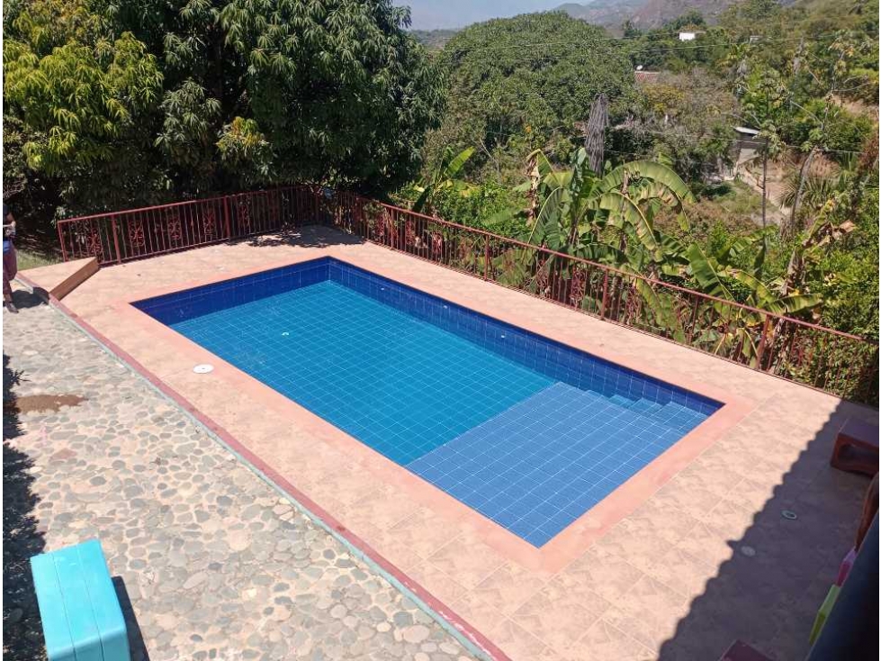 Finca con estilo campestre, en venta, en San Jerónimo — foto 4