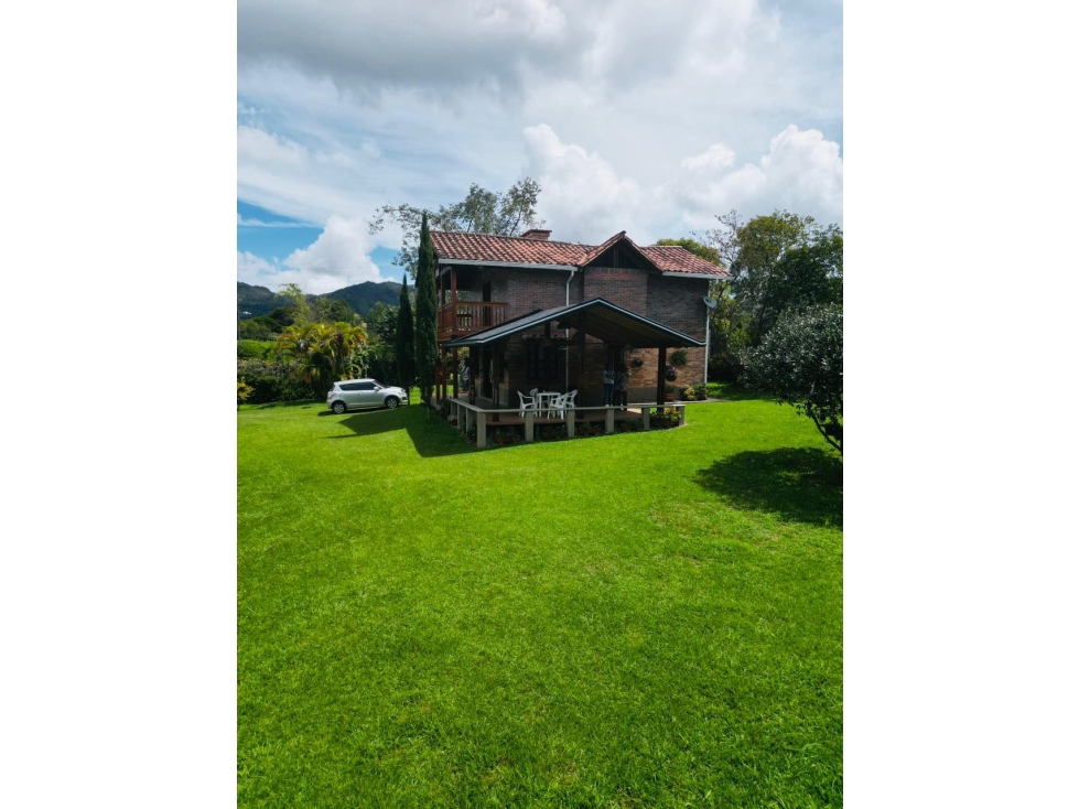 Finca con excelente ubicación El Carmen de Viboral — foto 4