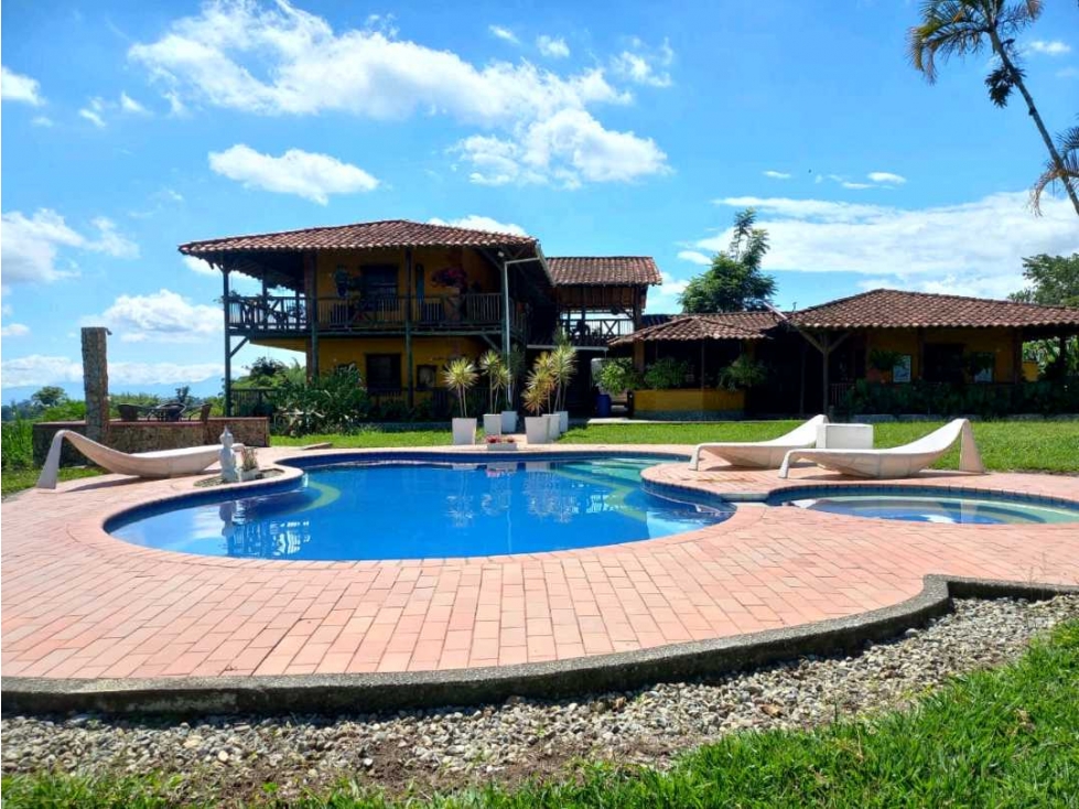 Finca de 12 cuadras. Ubicada entre circasia y montenegro — foto 3