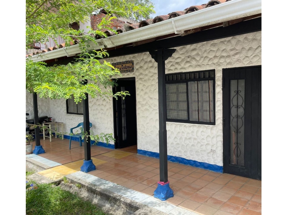 Finca de 600 m2 con piscina en venta permuta La Buitrera Palmira Valle — foto 2