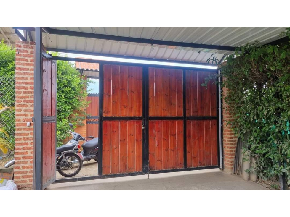 Finca de 600m2 con piscina en venta Santa Elena El Cerrito Valle - 3
