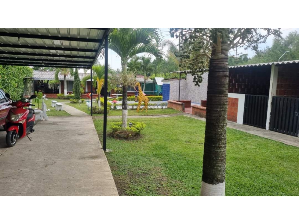 Finca de 600m2 con piscina en venta Santa Elena El Cerrito Valle - 5