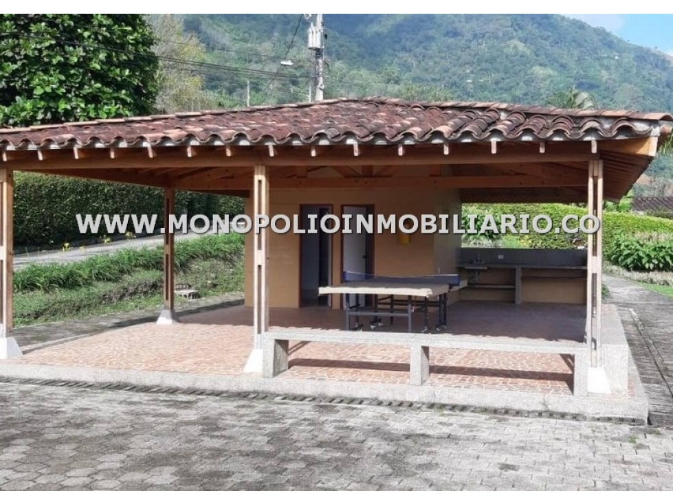 FINCA DE RECREO AMOBLADA EN ARRIENDO - SECTOR AMAGA COD: 21775 - 5