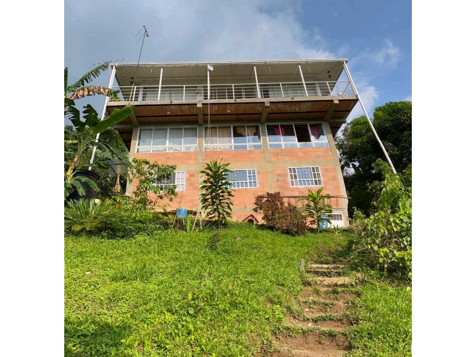 Finca económica En Tena. - 2
