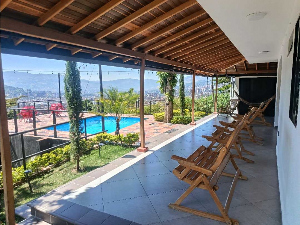 Finca en arriendo Envigado las Antillas
