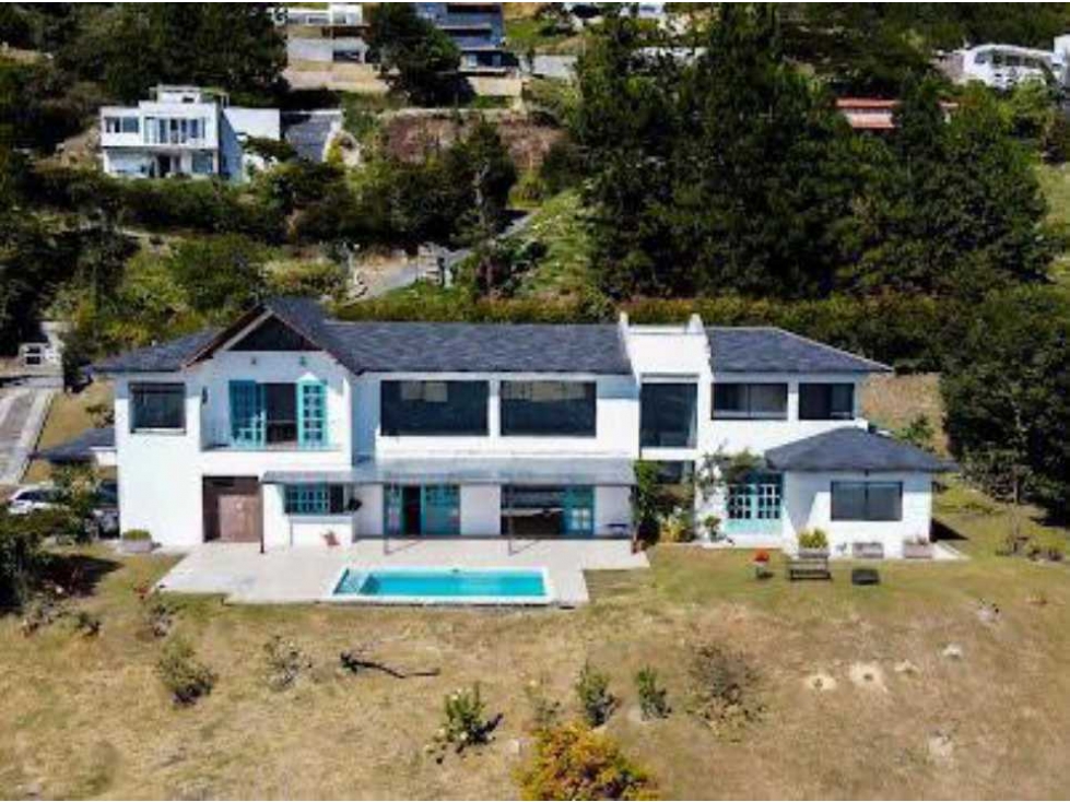 Finca de 2.915 m² con 6 alcobas en venta en Norte América, Bello — foto 3