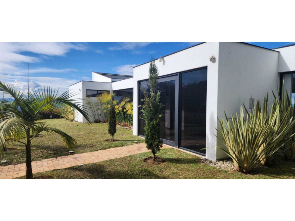 Finca en Carmen de Viboral en venta. — foto 2
