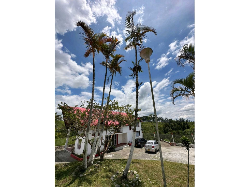 SE ALQUILA FINCA VACACIONAL POR DIAS, Av CONDINA — foto 4