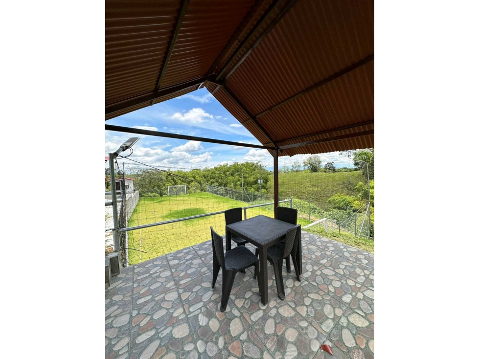 SE ALQUILA FINCA VACACIONAL POR DIAS, Av CONDINA — foto 6