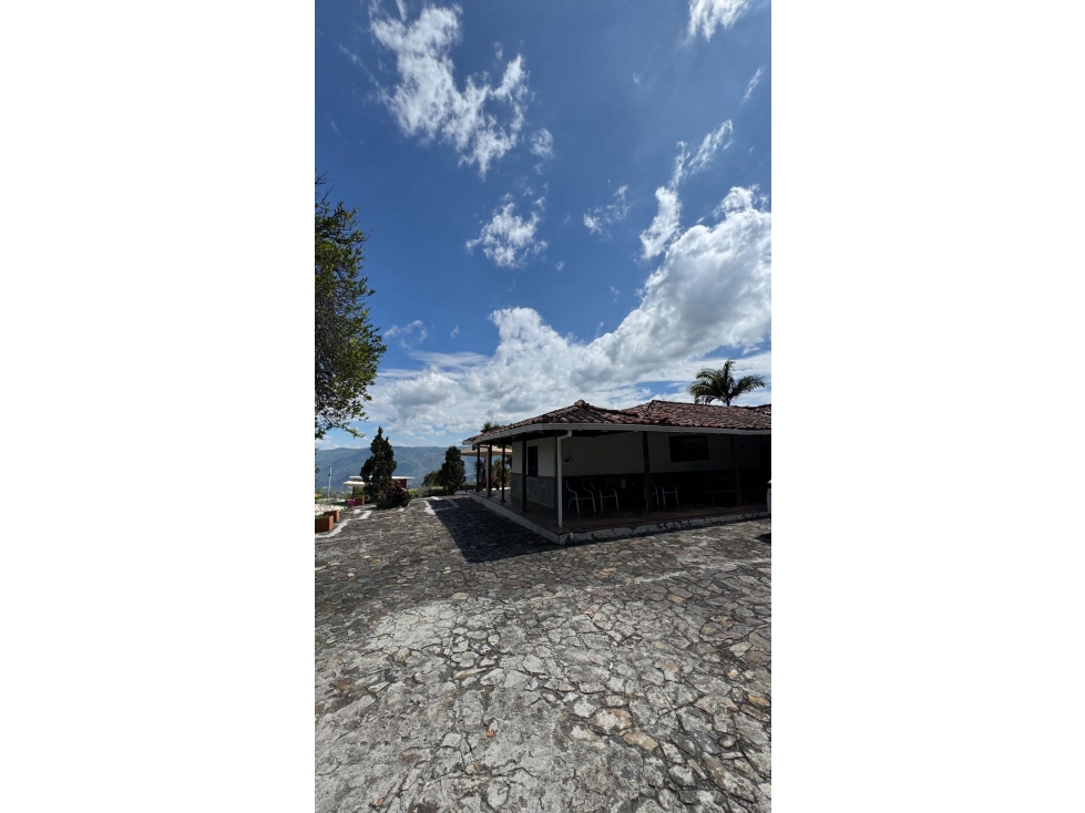 Finca en Copacabana Antioquia 32000 metros El Zarzal 9600 millones — foto 4