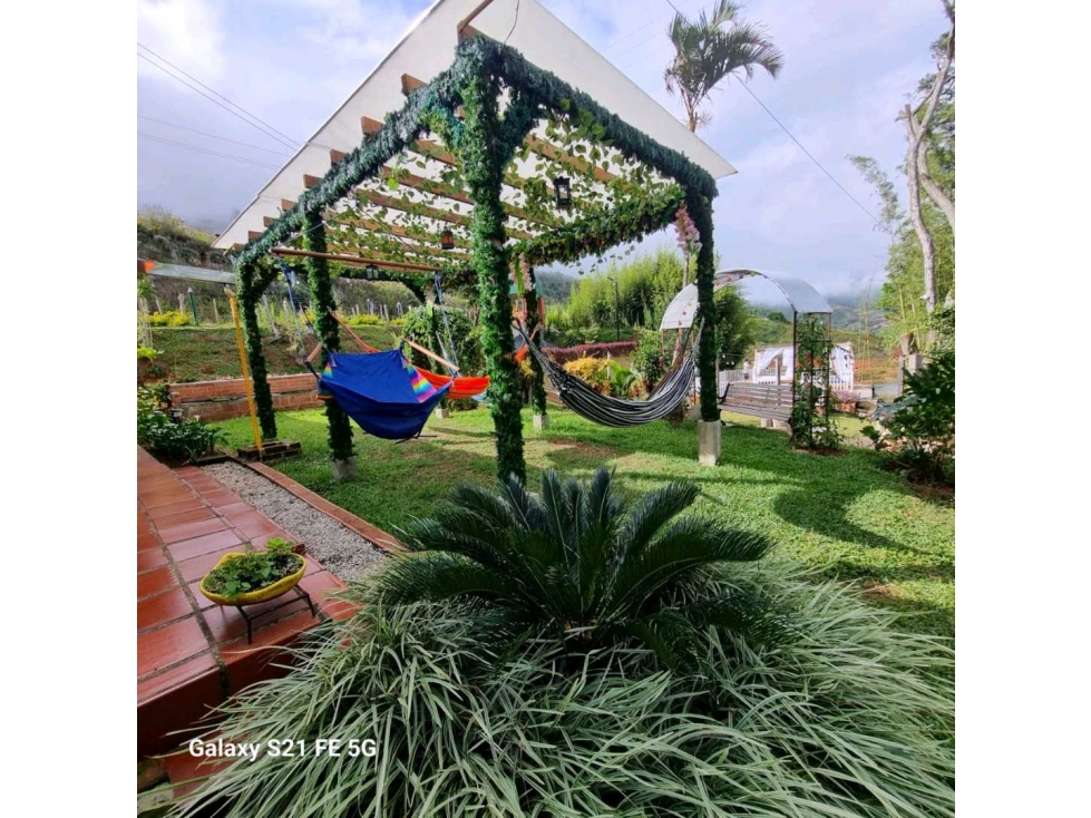 Casa independiente y amoblada en Lago Calima para rentas cortas - 1