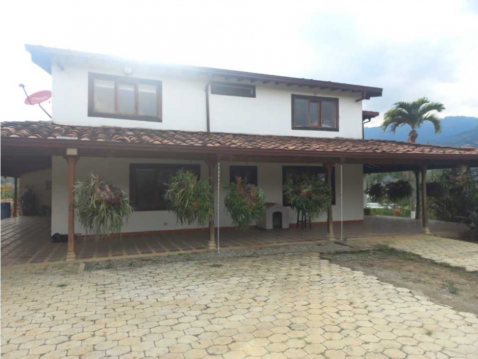 Finca 5.800 m², 6 alcobas, vereda El Totumo, Girardota — foto 6